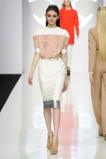 Fotoservizio/FW 2012-2013/WOMEN/BYBLOS/22