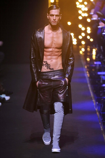 Fotoservizio/FW 2016-2017/MEN/DIRK BIKKEMBERGS/DP2/4