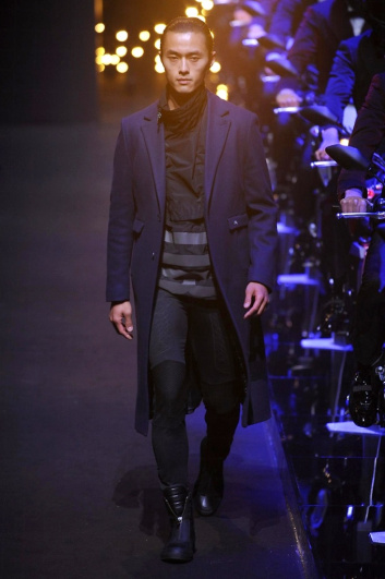 Fotoservizio/FW 2016-2017/MEN/DIRK BIKKEMBERGS/DP2/6
