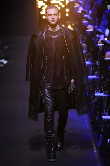 Fotoservizio/FW 2016-2017/MEN/DIRK BIKKEMBERGS/DP2/7