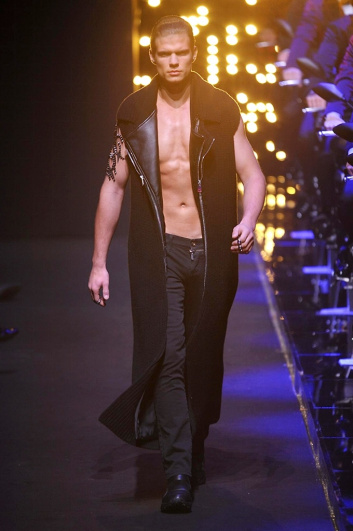Fotoservizio/FW 2016-2017/MEN/DIRK BIKKEMBERGS/DP2/8