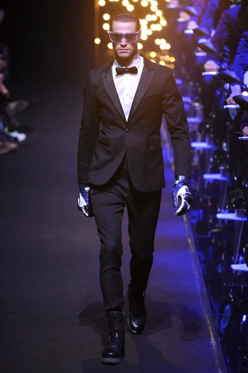 Fotoservizio/FW 2016-2017/MEN/DIRK BIKKEMBERGS/DP2/7