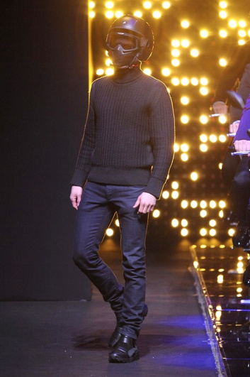 Fotoservizio/FW 2016-2017/MEN/DIRK BIKKEMBERGS/DP2/8