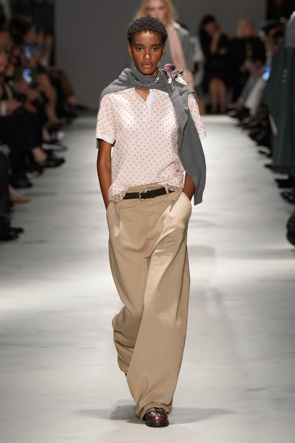 N°21 WOMEN SS 2026 - Foto #2