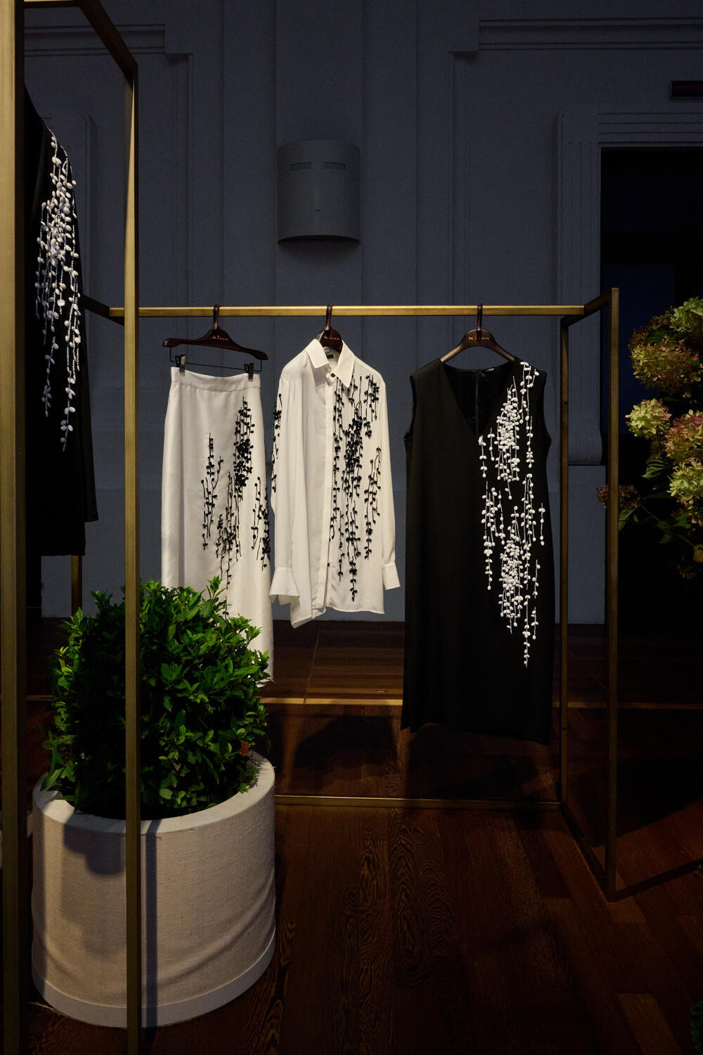 KITON WOMEN SS 2026 - Foto #4