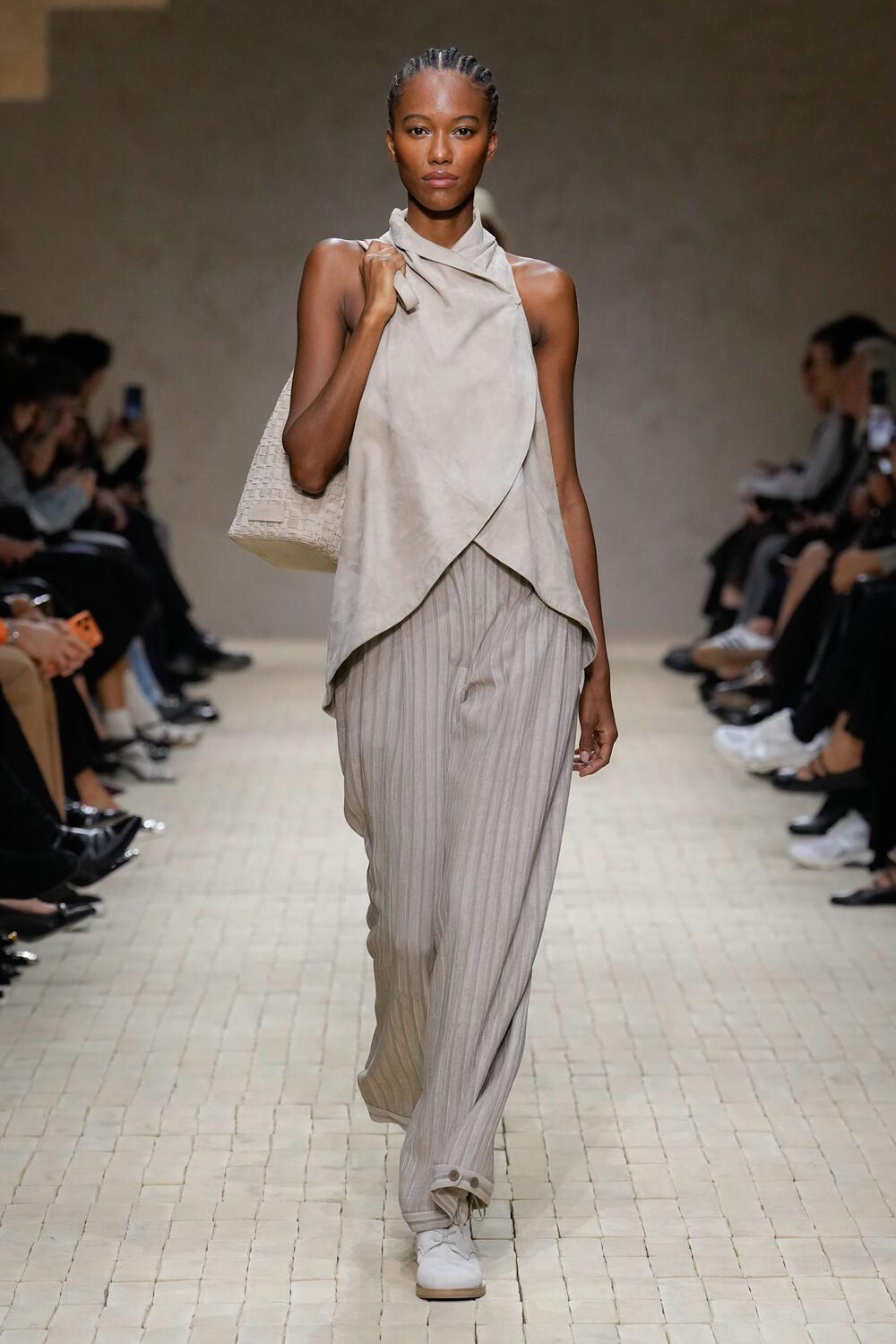 EMPORIO ARMANI WOMEN SS 2026 - Foto #1