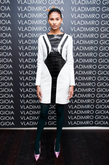 Fotoservizio/FW 2016-2017/WOMEN/VLADIMIRO GIOIA/DP2/9