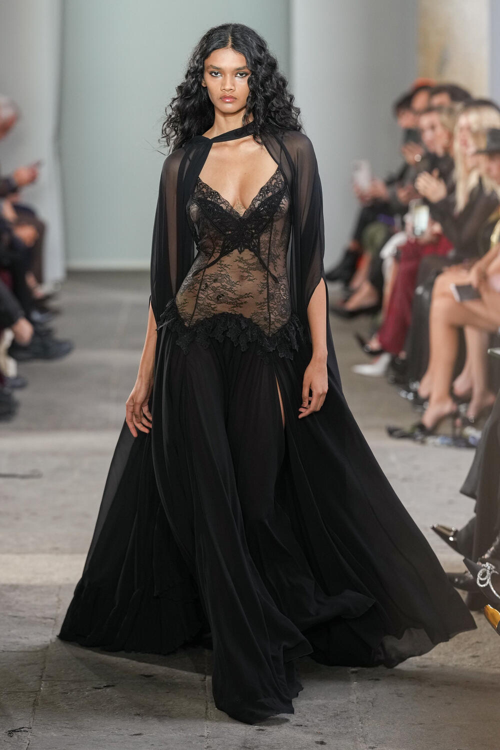 BLUMARINE WOMEN SS 2026 - Foto #2