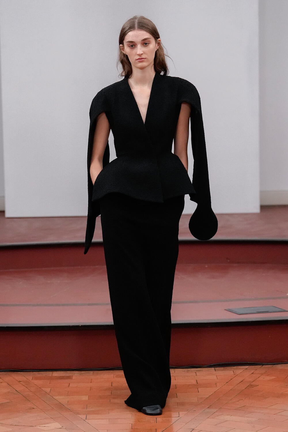 INSTITUTION BY GALIB GASSANOFF WOMEN SS 2026 - Foto #2
