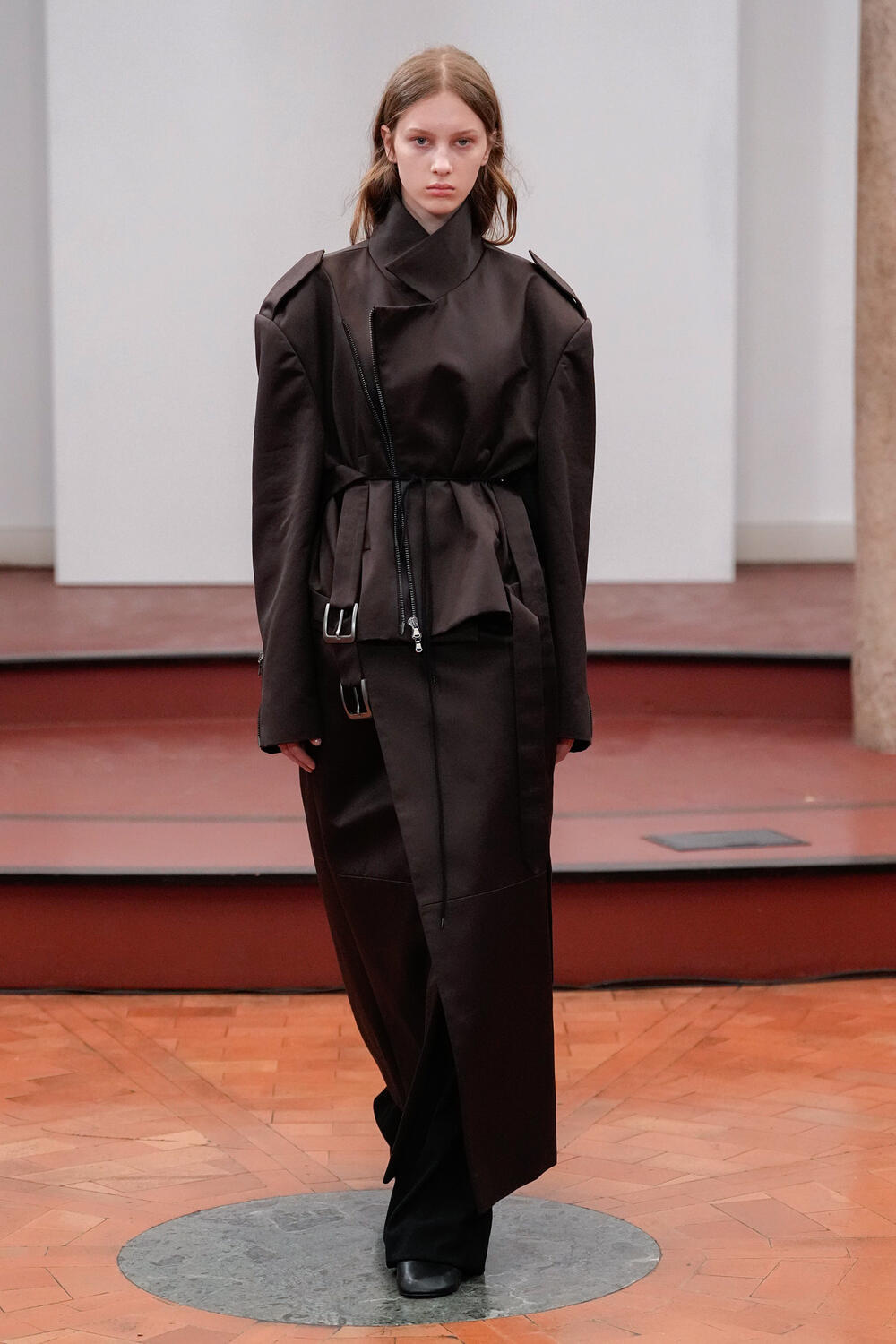 INSTITUTION BY GALIB GASSANOFF WOMEN SS 2026 - Foto #12