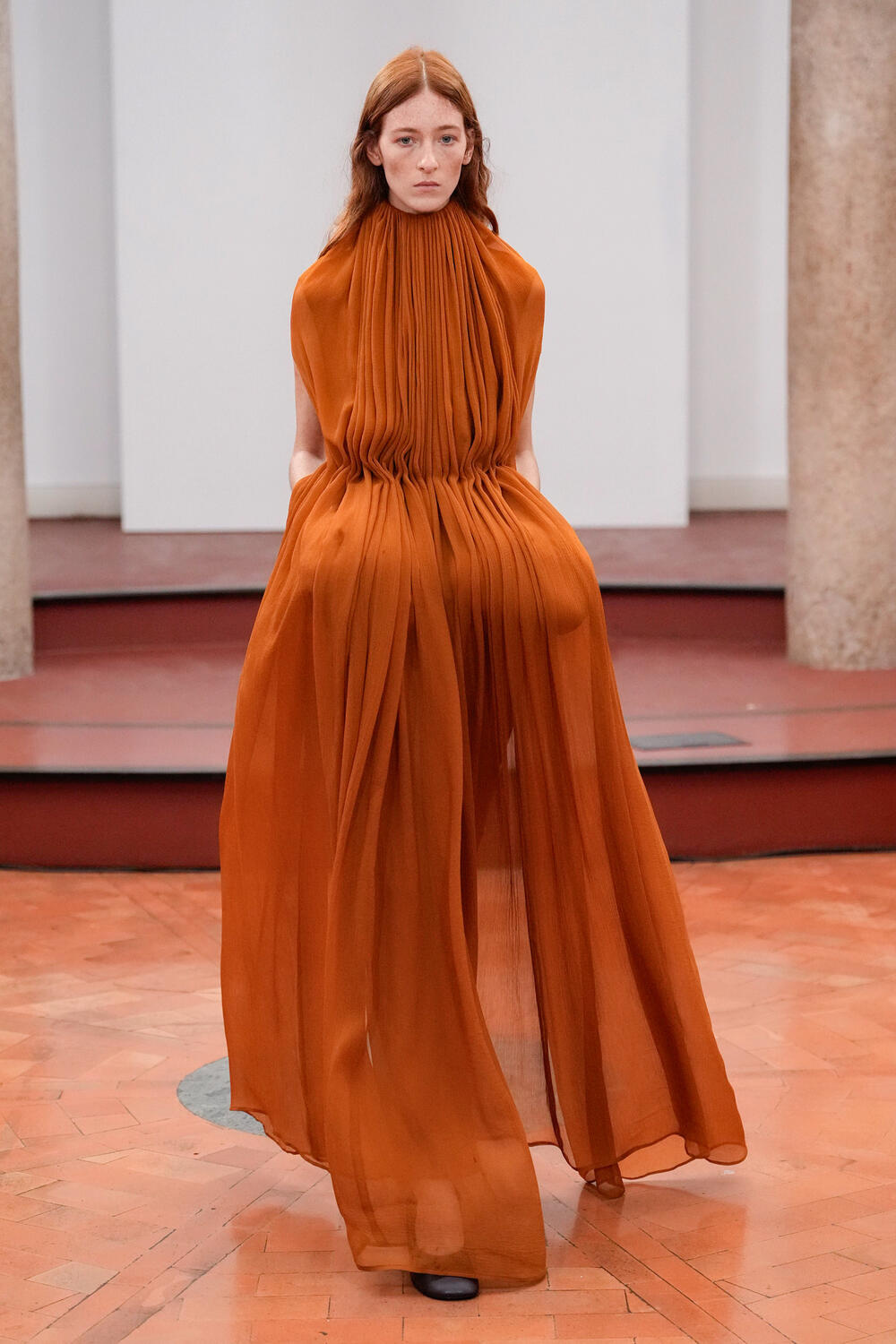 INSTITUTION BY GALIB GASSANOFF WOMEN SS 2026 - Foto #13