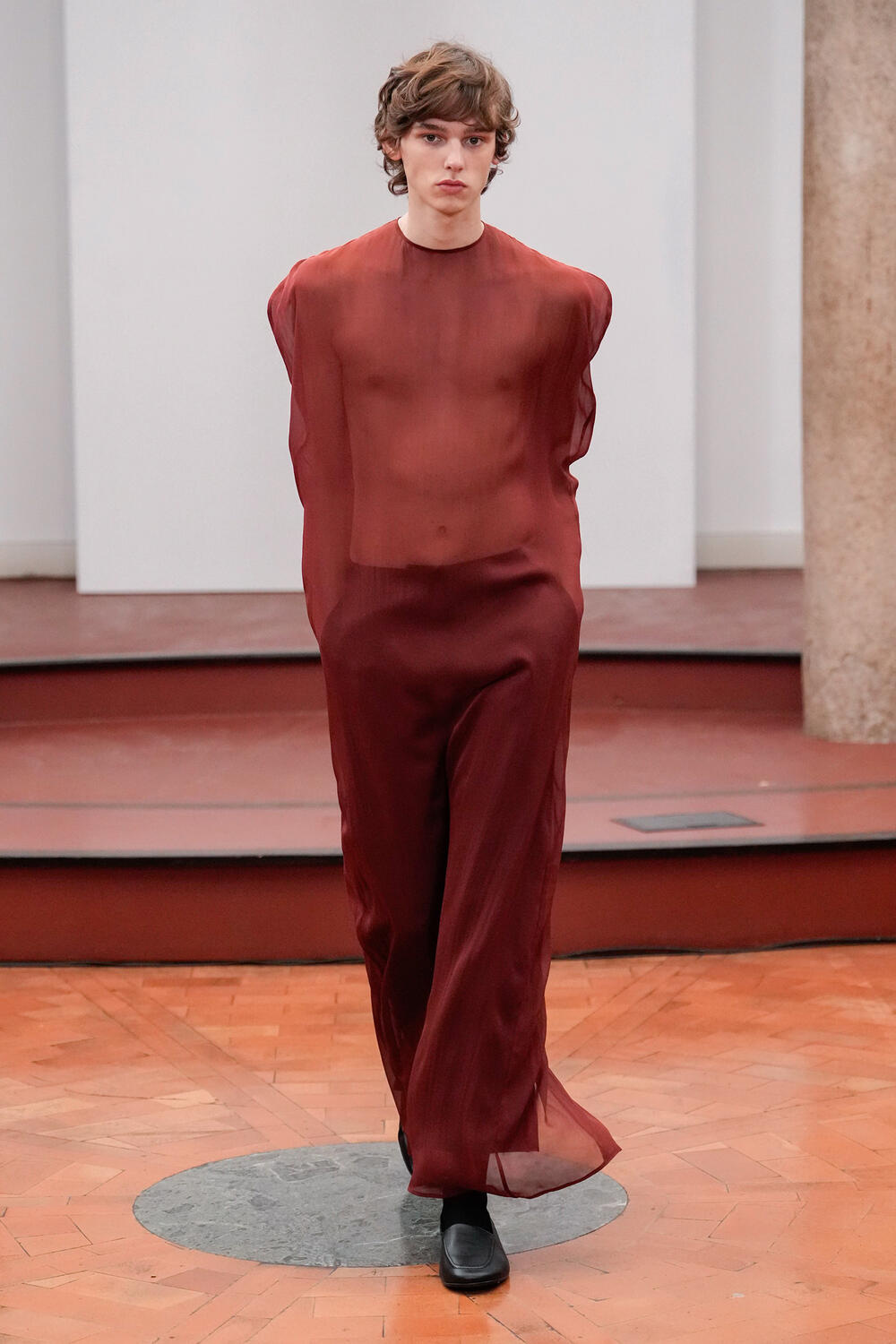 INSTITUTION BY GALIB GASSANOFF WOMEN SS 2026 - Foto #16