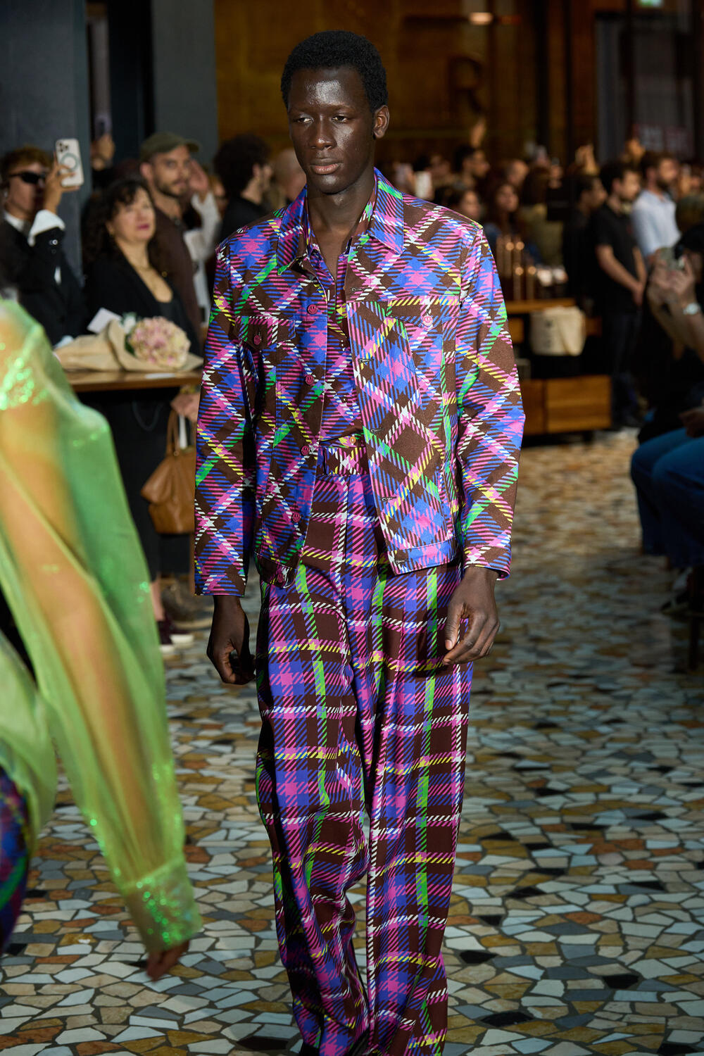BRUCEGLEN WOMEN SS 2026 - Foto #4