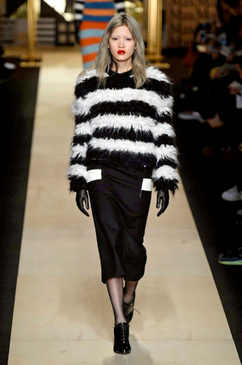 Fotoservizio/FW 2016-2017/WOMEN/MAX MARA/DP2/3