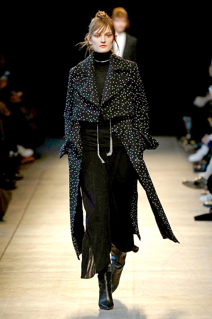 Fotoservizio/FW 2016-2017/WOMEN/COSTUME NATIONAL/DP2/0