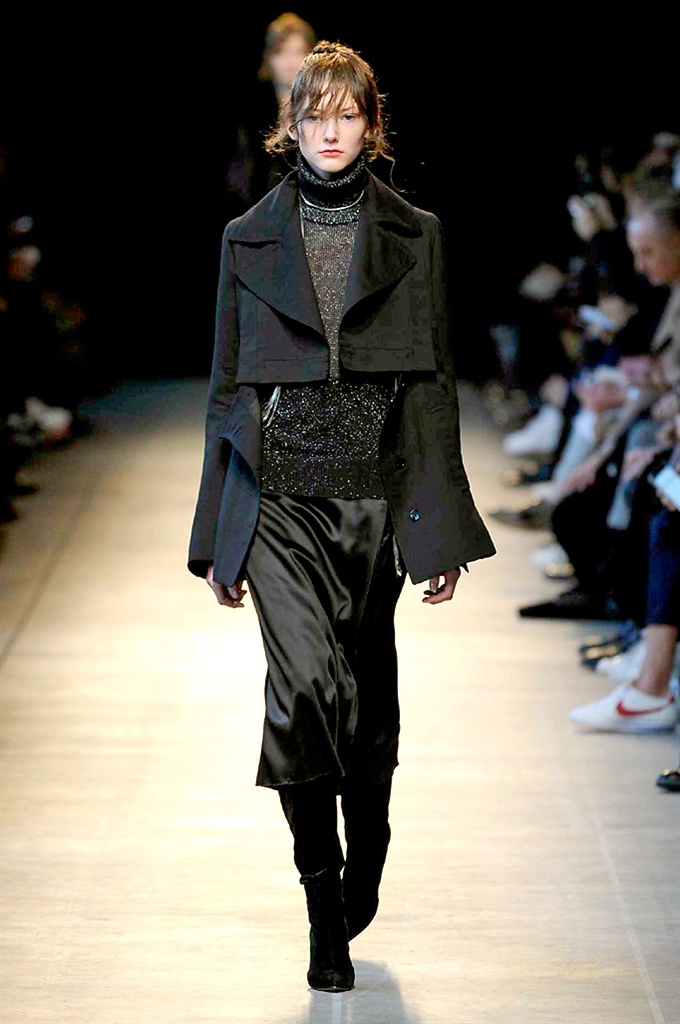 Fotoservizio/FW 2016-2017/WOMEN/COSTUME NATIONAL/DP2/2