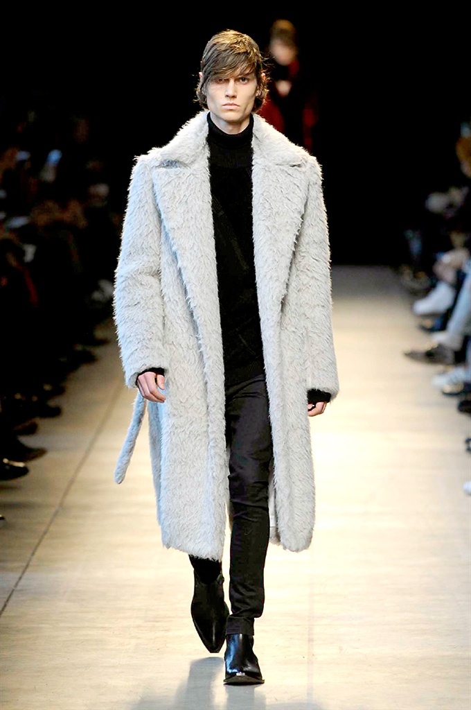 Fotoservizio/FW 2016-2017/WOMEN/COSTUME NATIONAL/DP2/1
