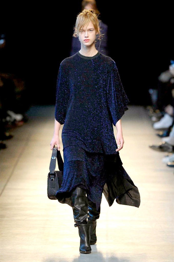 Fotoservizio/FW 2016-2017/WOMEN/COSTUME NATIONAL/DP2/6