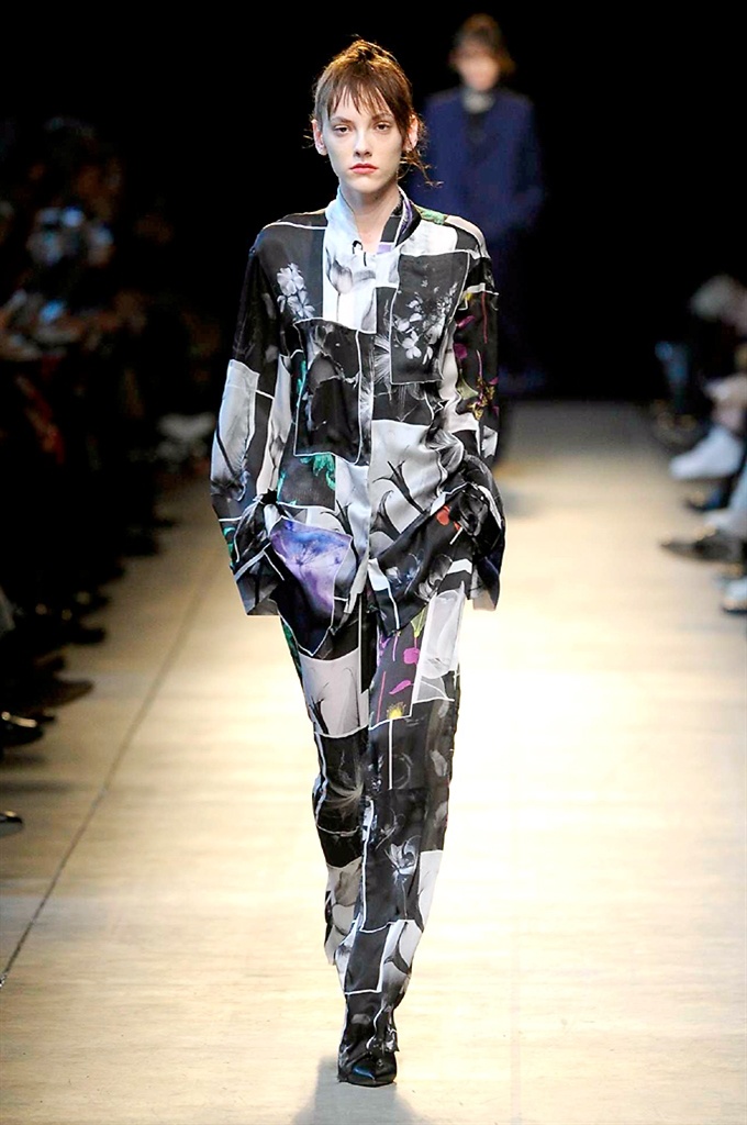 Fotoservizio/FW 2016-2017/WOMEN/COSTUME NATIONAL/DP2/3