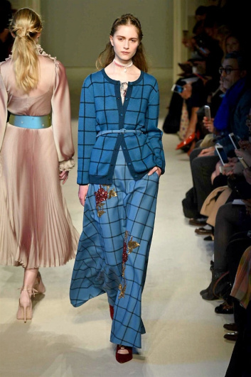 Fotoservizio/FW 2016-2017/WOMEN/LUISA BECCARIA/DP2/0