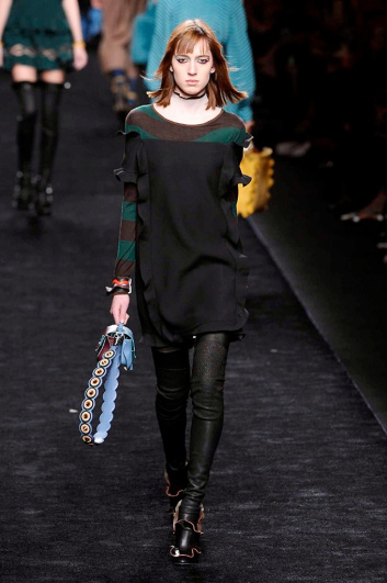 Fotoservizio/FW 2016-2017/WOMEN/FENDI/DP2/2