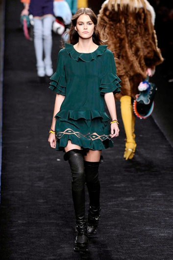 Fotoservizio/FW 2016-2017/WOMEN/FENDI/DP2/3