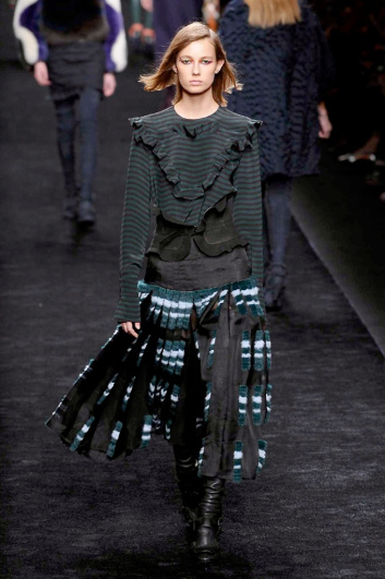 Fotoservizio/FW 2016-2017/WOMEN/FENDI/DP2/2