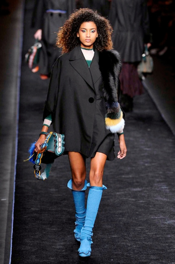 Fotoservizio/FW 2016-2017/WOMEN/FENDI/DP2/3