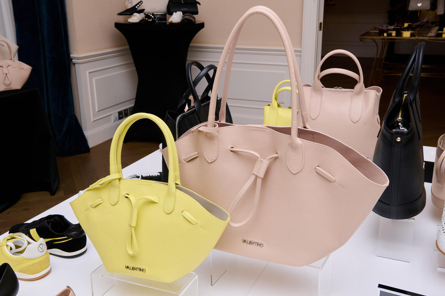 VALENTINO SHOES WOMEN SS 2026 - Foto #55
