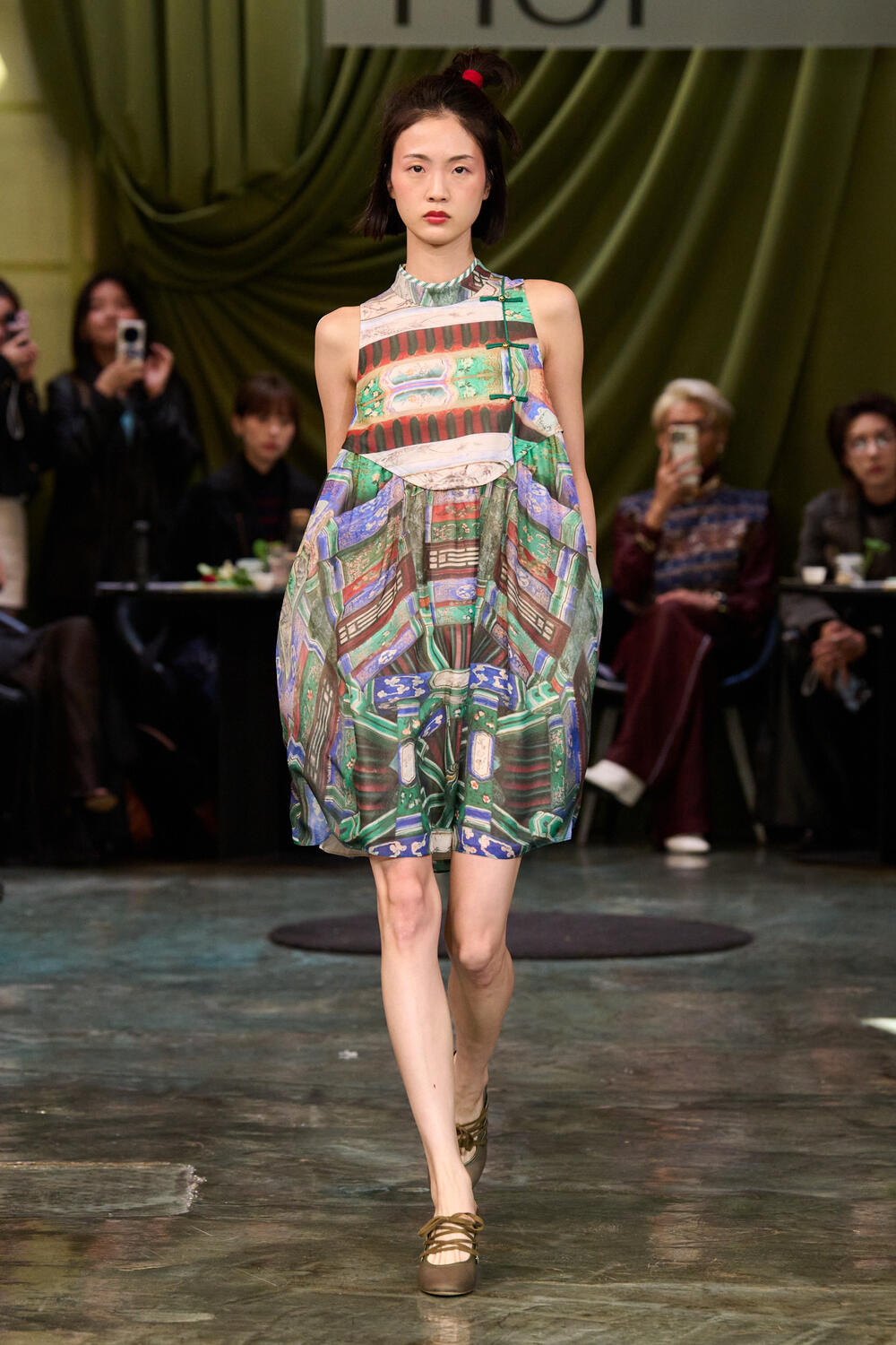 HUI WOMEN SS 2026 - Foto #4