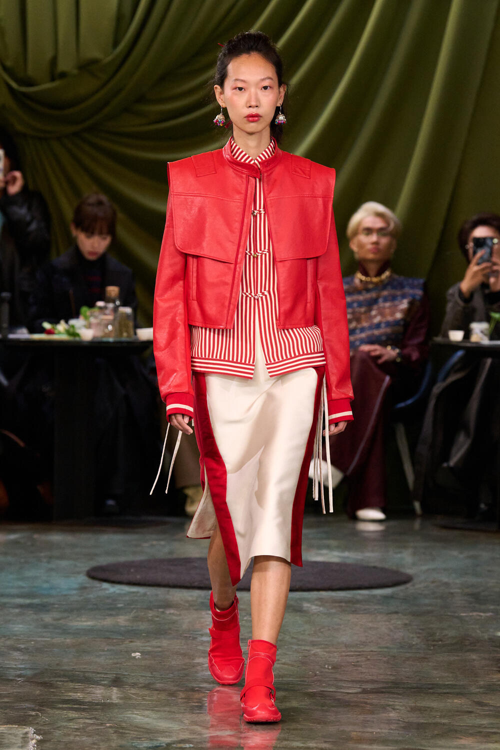 HUI WOMEN SS 2026 - Foto #10