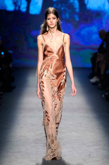 Fotoservizio/FW 2016-2017/WOMEN/ALBERTA FERRETTI/DP2/5