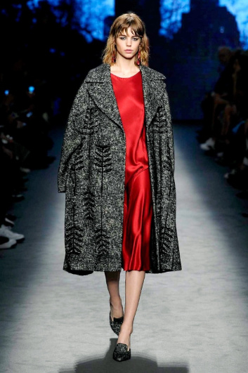 Fotoservizio/FW 2016-2017/WOMEN/ALBERTA FERRETTI/DP2/1