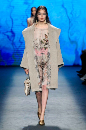 Fotoservizio/FW 2016-2017/WOMEN/ALBERTA FERRETTI/DP2/0