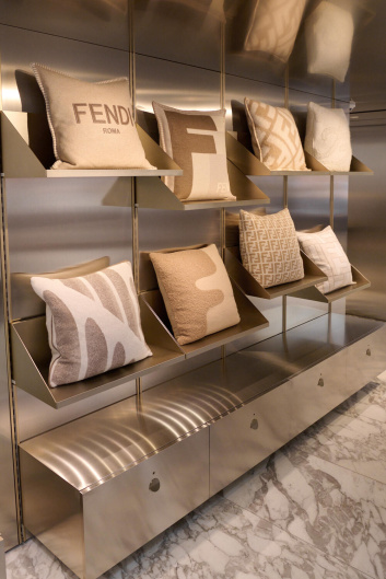 Fotoservizio/SS 2025/DESIGN/EVENTO_CULTURALE/FENDI CASA/DP2/107