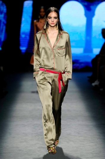 Fotoservizio/FW 2016-2017/WOMEN/ALBERTA FERRETTI/DP2/11