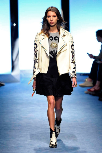 Fotoservizio/FW 2016-2017/WOMEN/FAUSTO PUGLISI/DP2/7