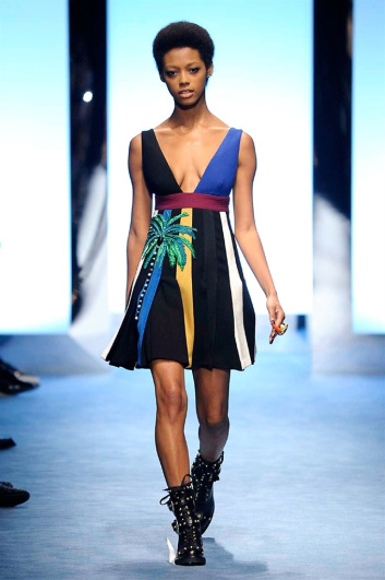 Fotoservizio/FW 2016-2017/WOMEN/FAUSTO PUGLISI/DP2/13