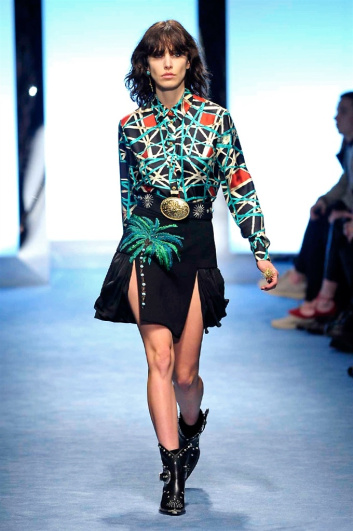 Fotoservizio/FW 2016-2017/WOMEN/FAUSTO PUGLISI/DP2/3