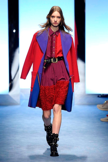 Fotoservizio/FW 2016-2017/WOMEN/FAUSTO PUGLISI/DP2/11