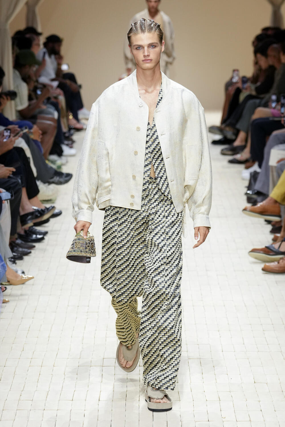 EMPORIO ARMANI MEN SS 2026 - Foto #15