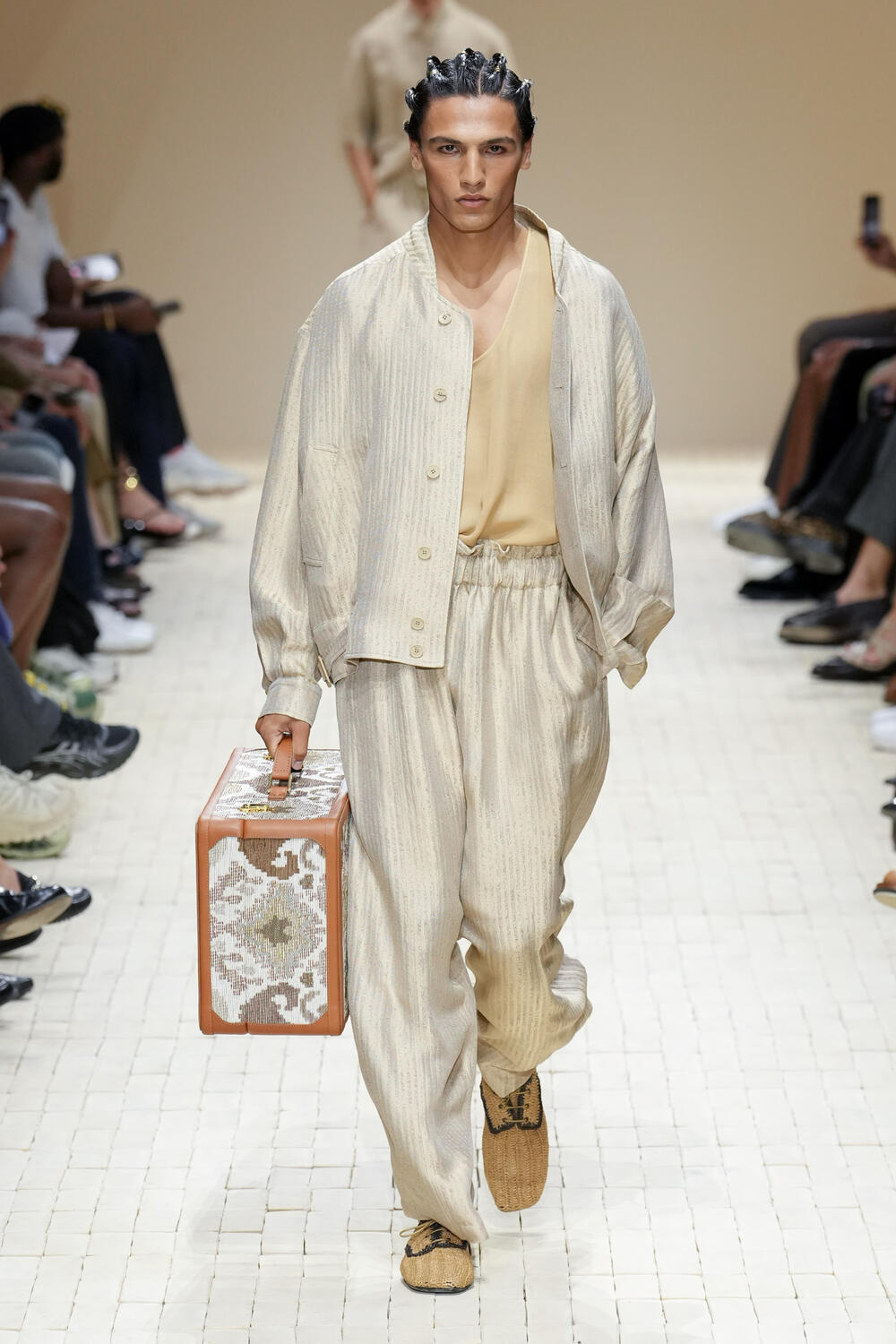 EMPORIO ARMANI MEN SS 2026 - Foto #16