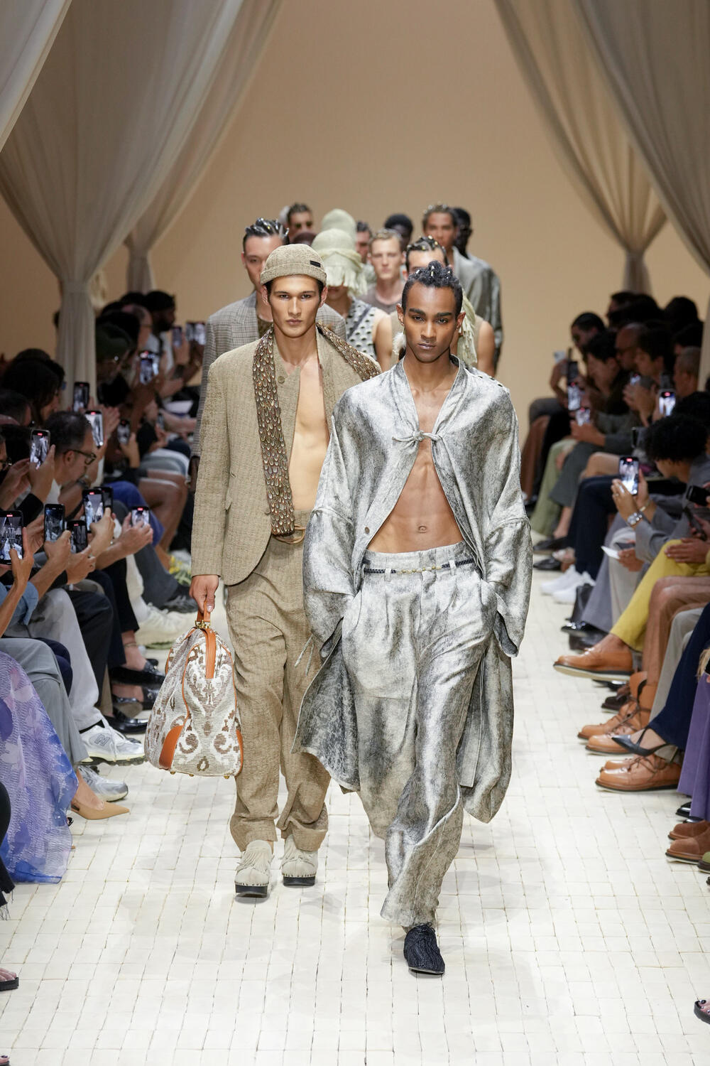 EMPORIO ARMANI MEN SS 2026 - Foto #52