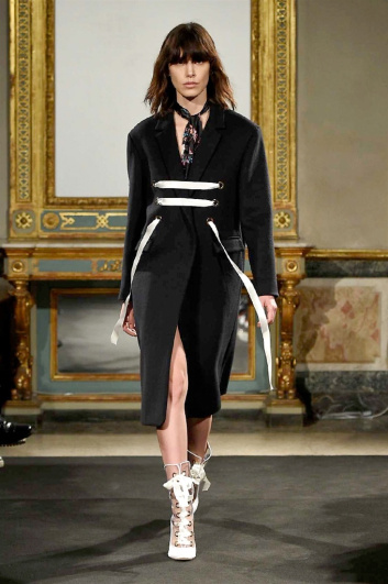 Fotoservizio/FW 2016-2017/WOMEN/FRANCESCO SCOGNAMIGLIO/DP2/4
