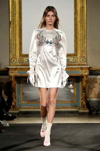Fotoservizio/FW 2016-2017/WOMEN/FRANCESCO SCOGNAMIGLIO/DP2/7