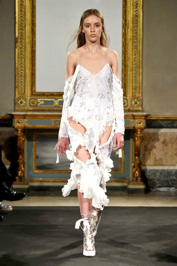 Fotoservizio/FW 2016-2017/WOMEN/FRANCESCO SCOGNAMIGLIO/DP2/12