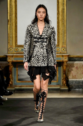 Fotoservizio/FW 2016-2017/WOMEN/FRANCESCO SCOGNAMIGLIO/DP2/2