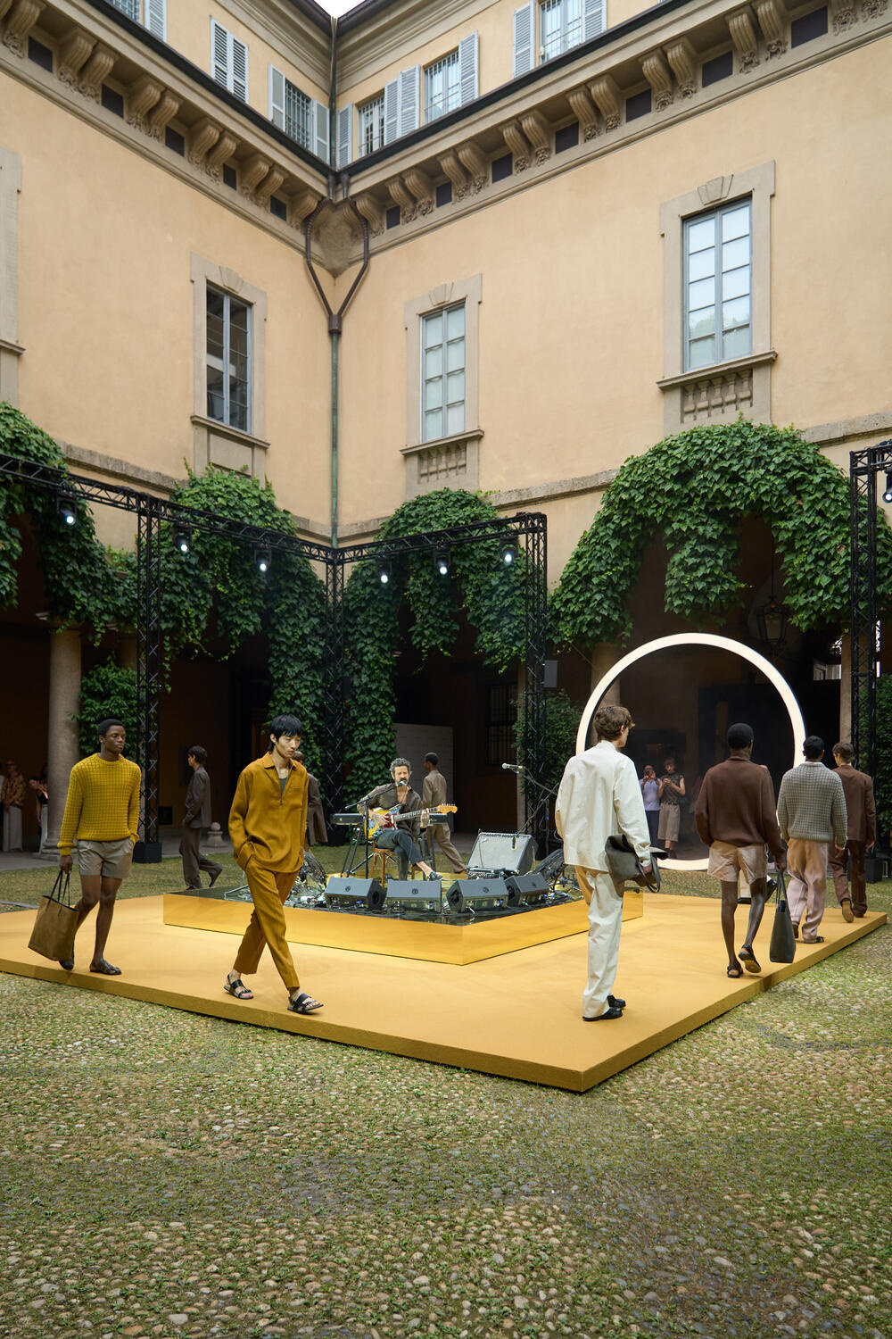 CORNELIANI MEN SS 2026 - Foto #0