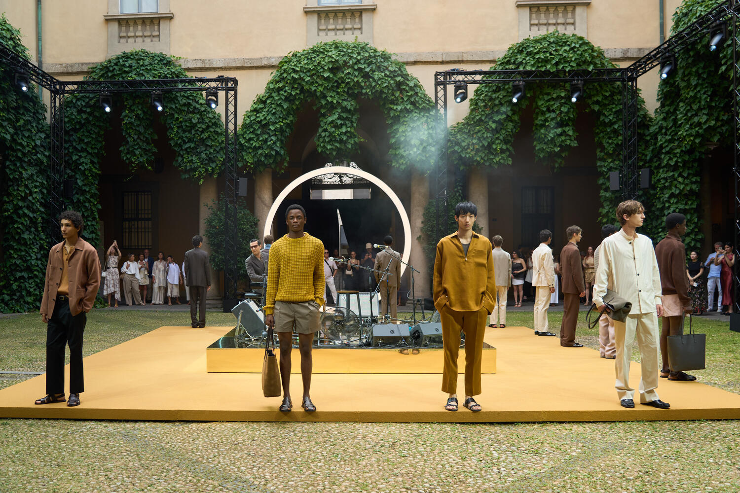 CORNELIANI MEN SS 2026 - Foto #1