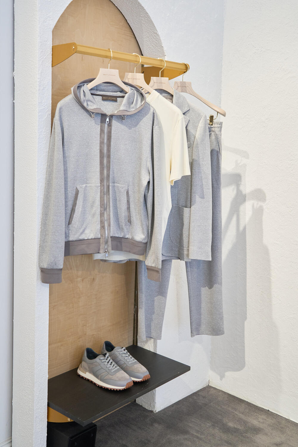 BRETT JOHNSON MEN SS 2026 - Foto #0